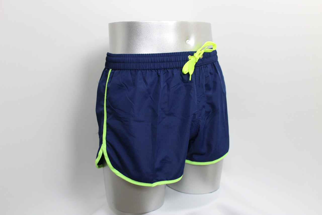 High-quality image of shortshort navy neon groen