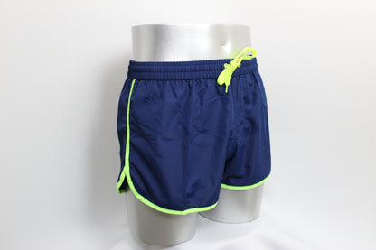 High-quality image of shortshort navy neon groen