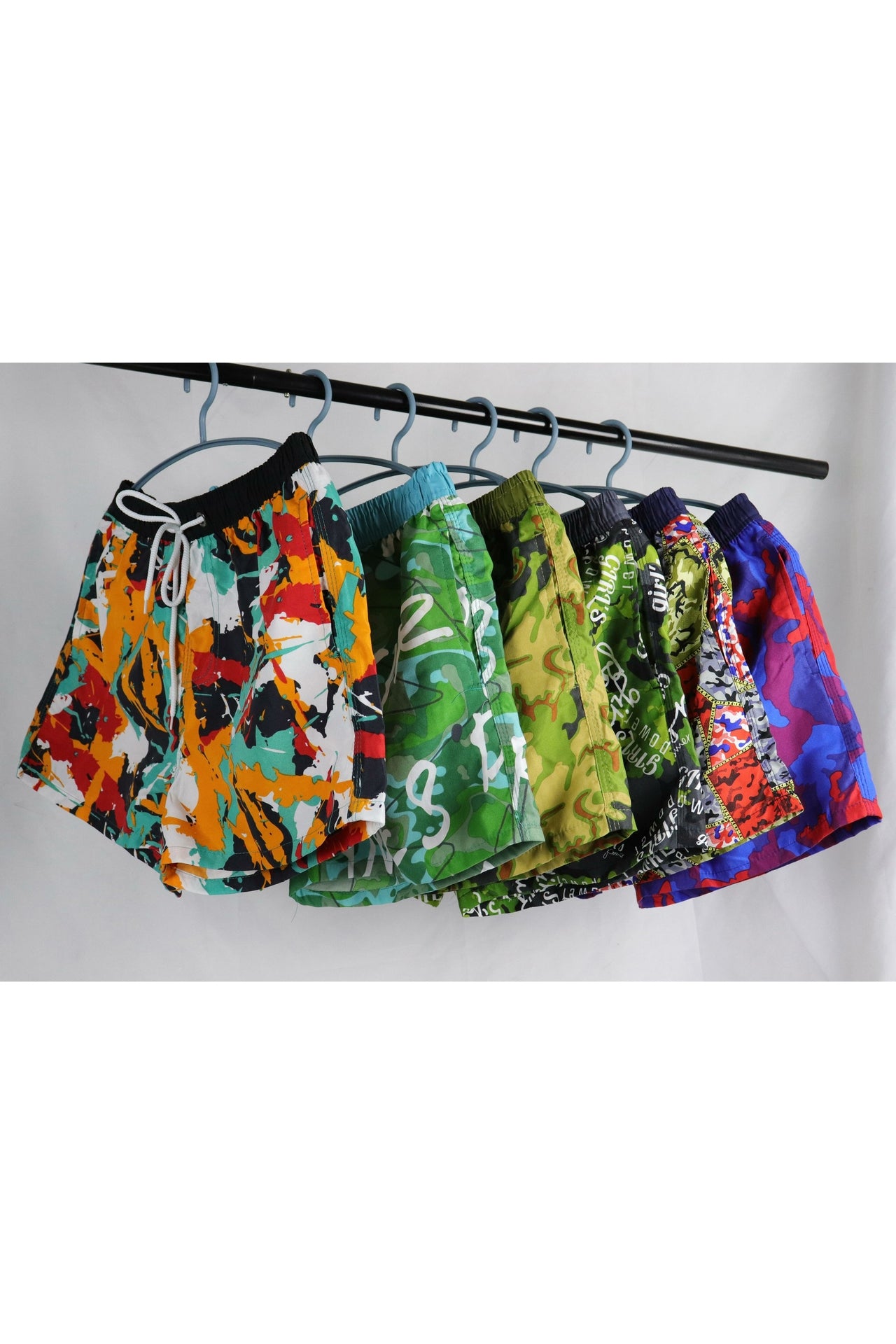 High-quality image of zwemshort power kaki groen blauw