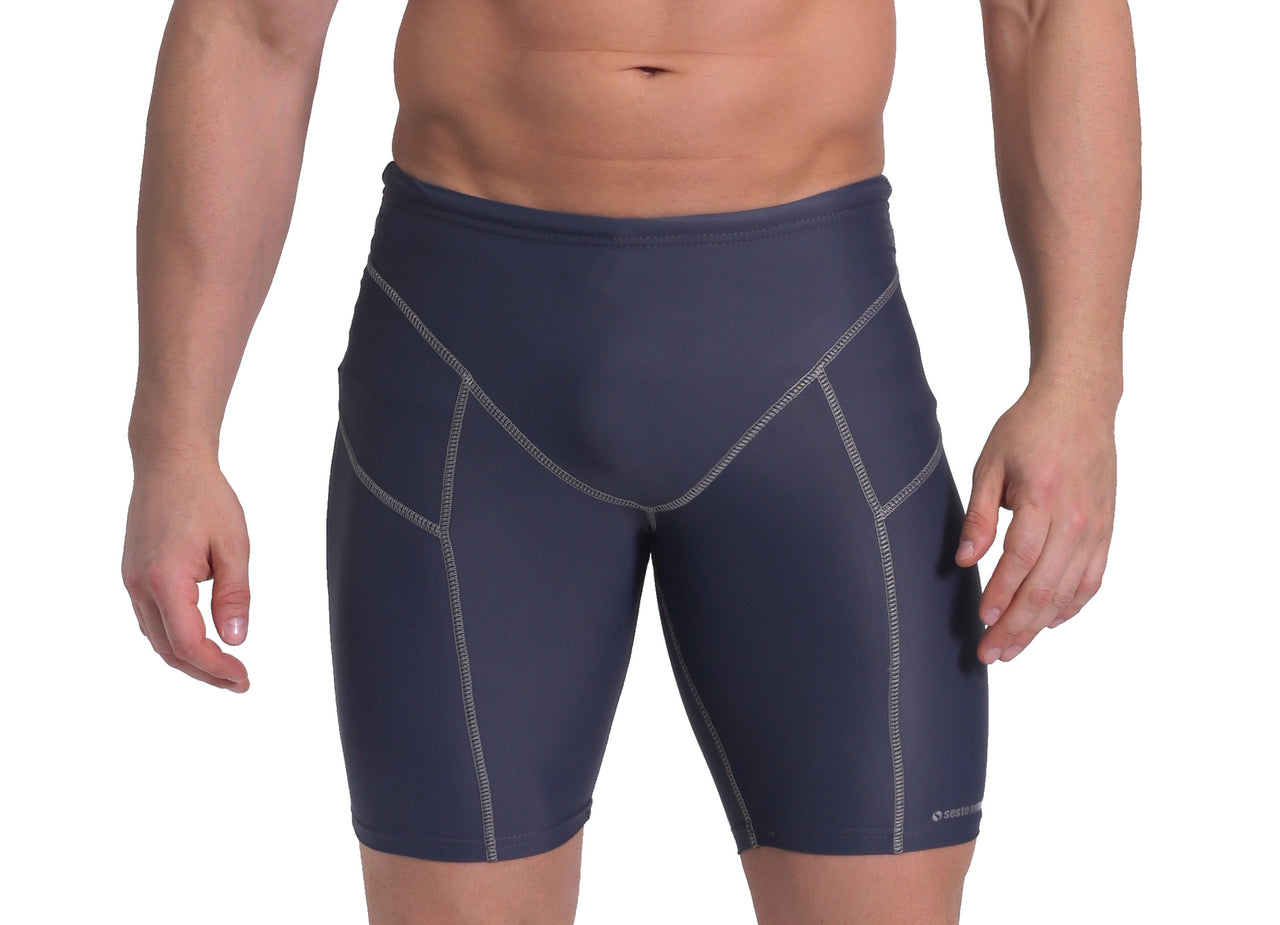 High-quality image of jammer shark grey